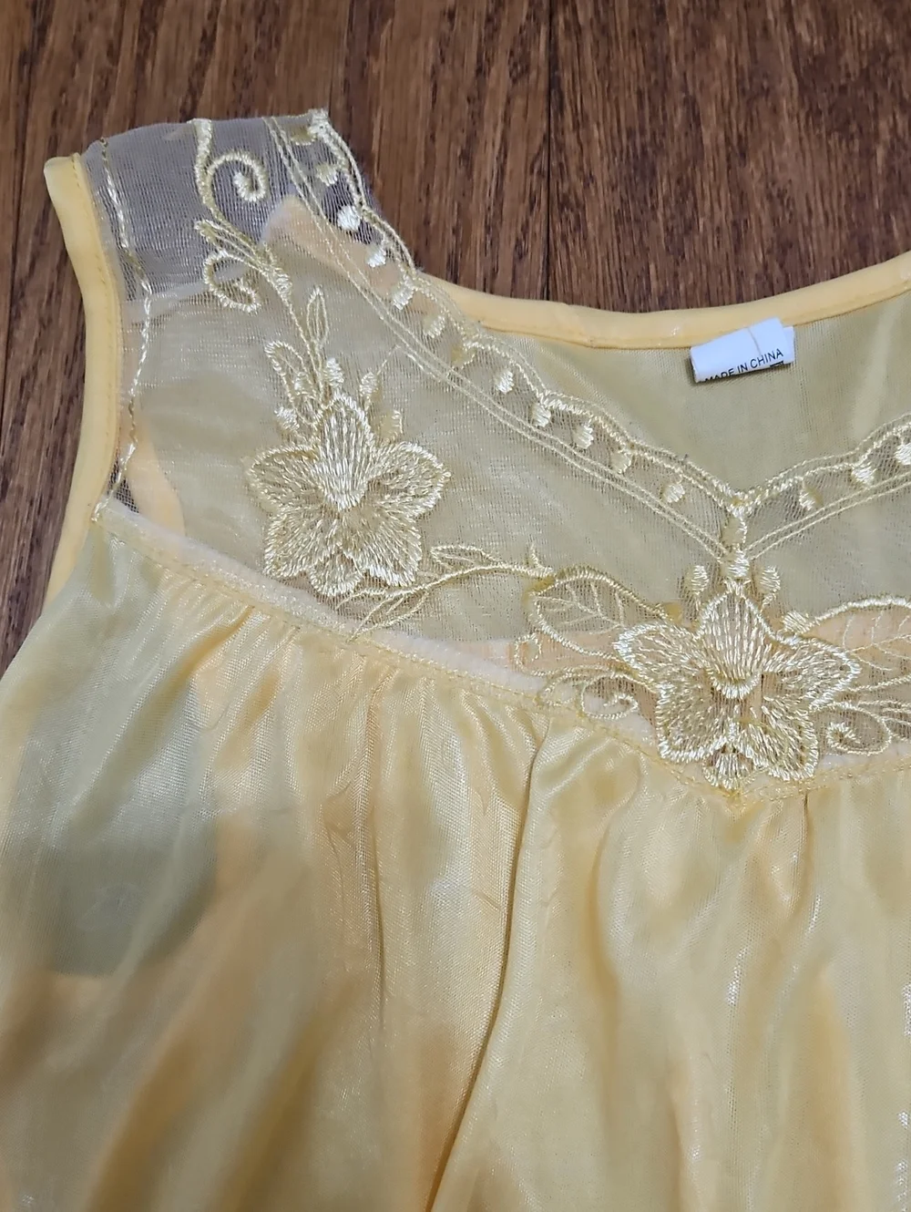 Vintage 60s/70s Yellow Silk Babydoll Nightgown - Floral Lace Ruffle, Medium - Picture 2 of 5